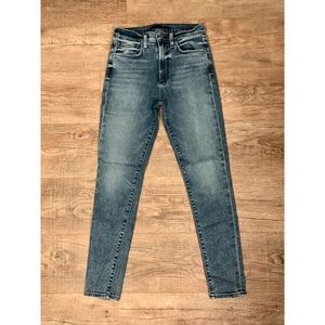 Joe’s Jeans The Charlie High Rise Skinny Ankle Size 26